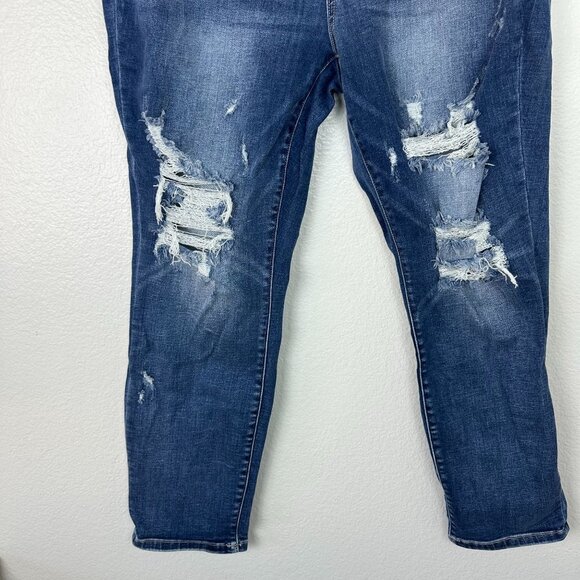 Judy Blue Boyfriend Fit Distressed Jeans 18 Stretch High Rise Casual Pull On - Picture 4 of 9